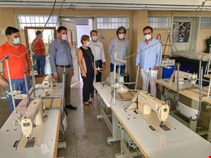 Moda Tasarımı Eğitimine AHKİB'den Kapsamlı Destek